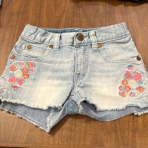 Peek Shorts